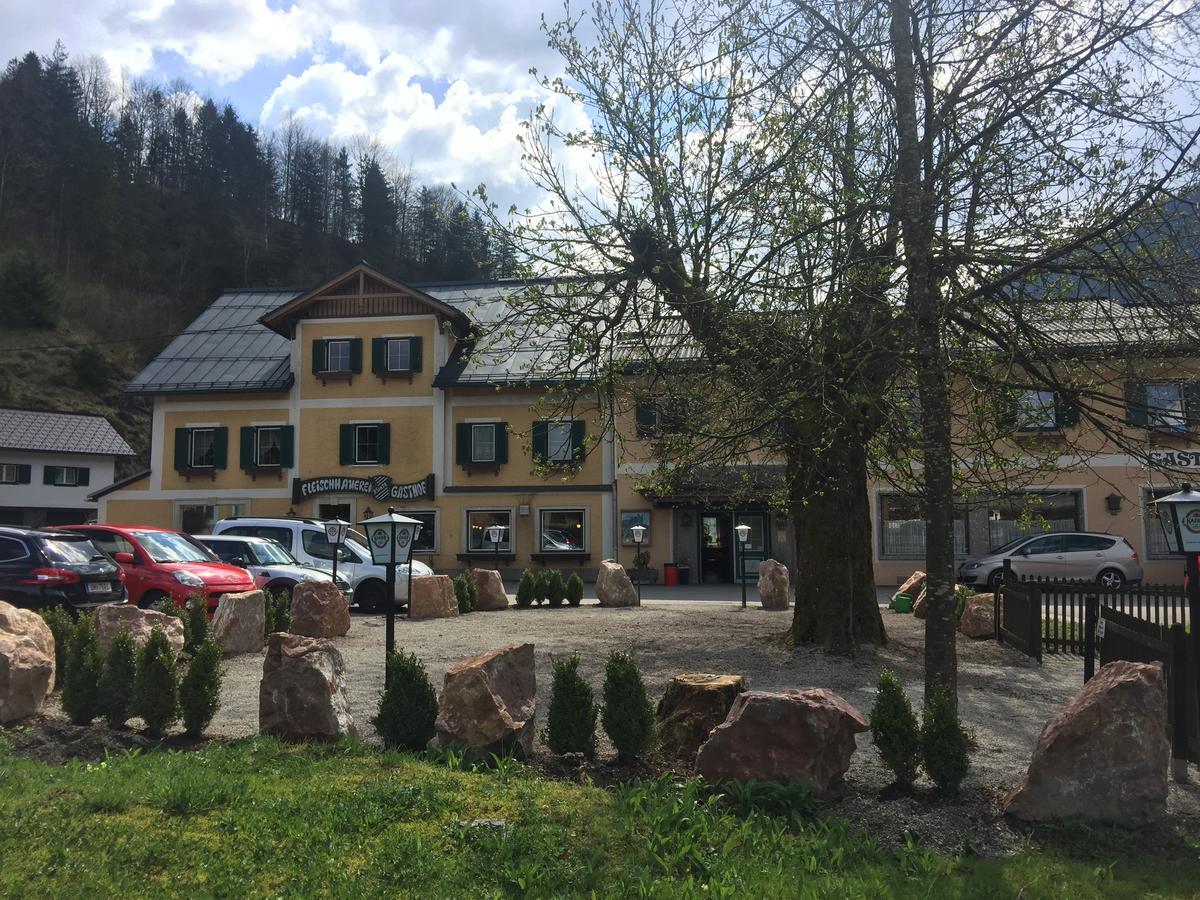 Metzgerwirt Vieh Heli Hotel Bad Goisern Eksteriør billede